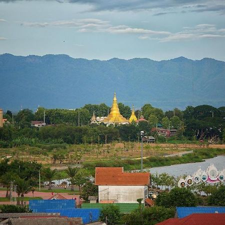 Phuglong Hotel Phayao Exterior photo