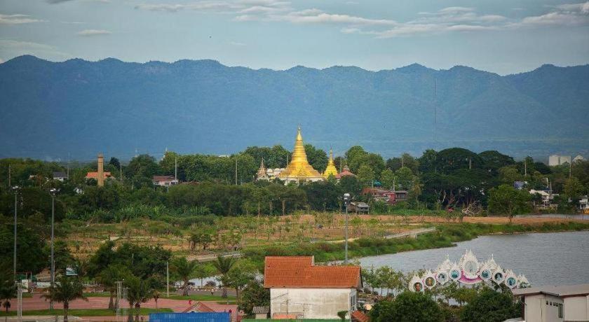 Phuglong Hotel Phayao Exterior photo